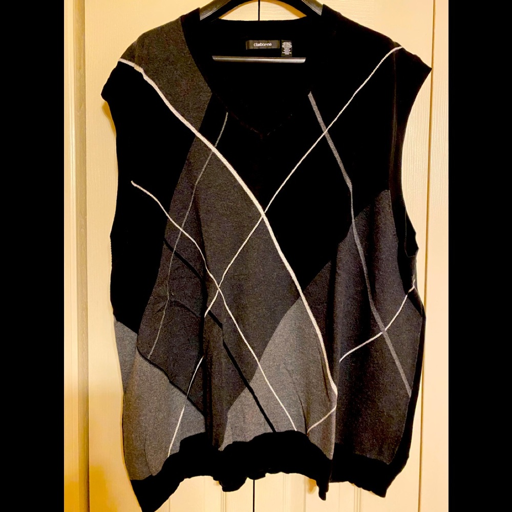 Men’s Claiborne Argyle Sweater Vest in Size 3XLT